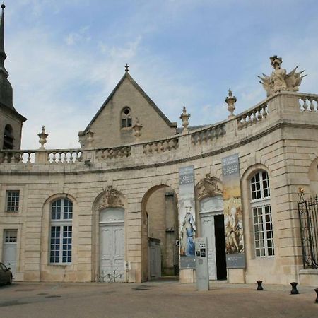 Ferienwohnung Studio de charme au Pays de la Madeleine Commercy Exterior foto